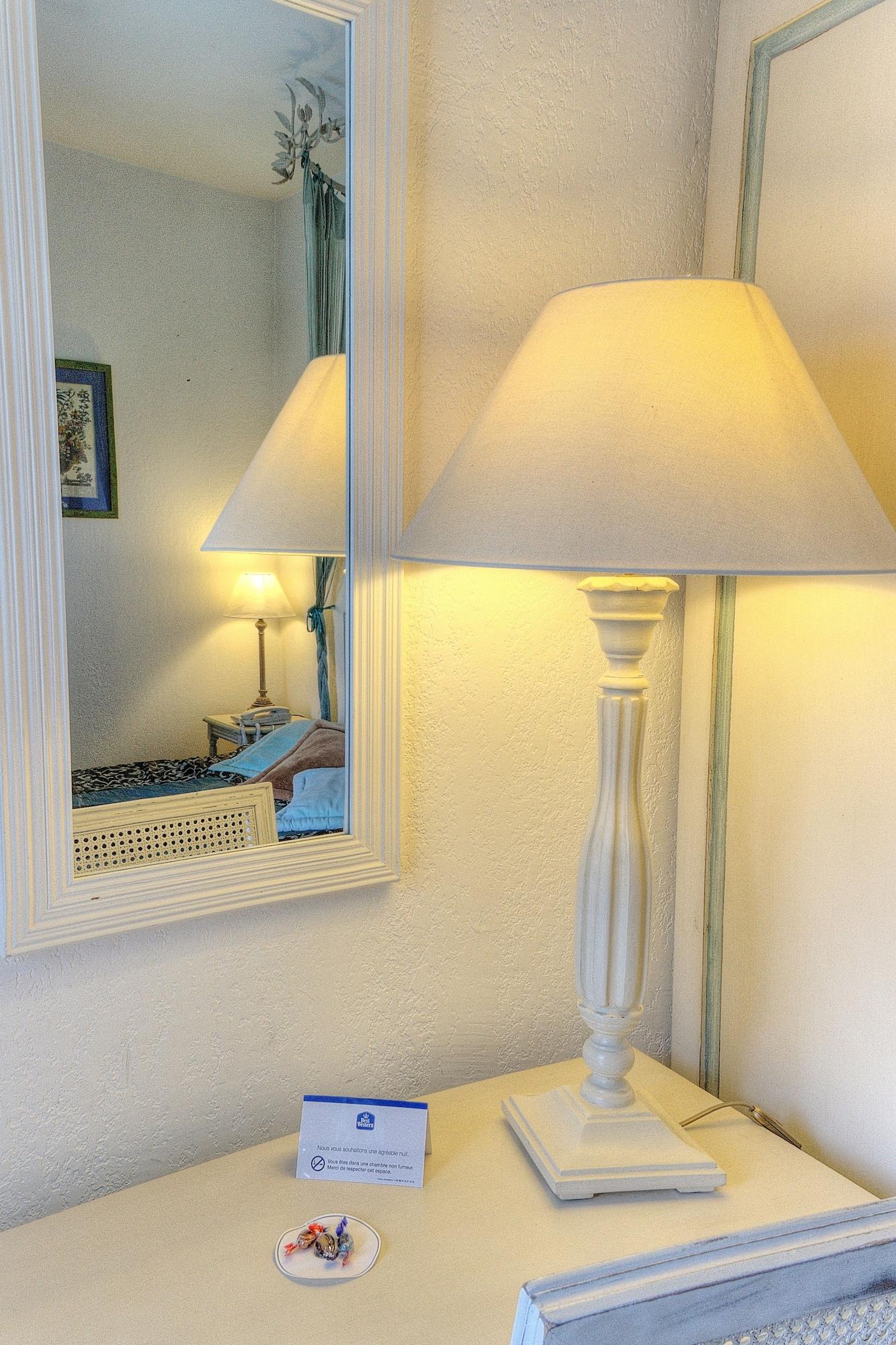Best Western L'Orangerie Nîmes Eksteriør bilde