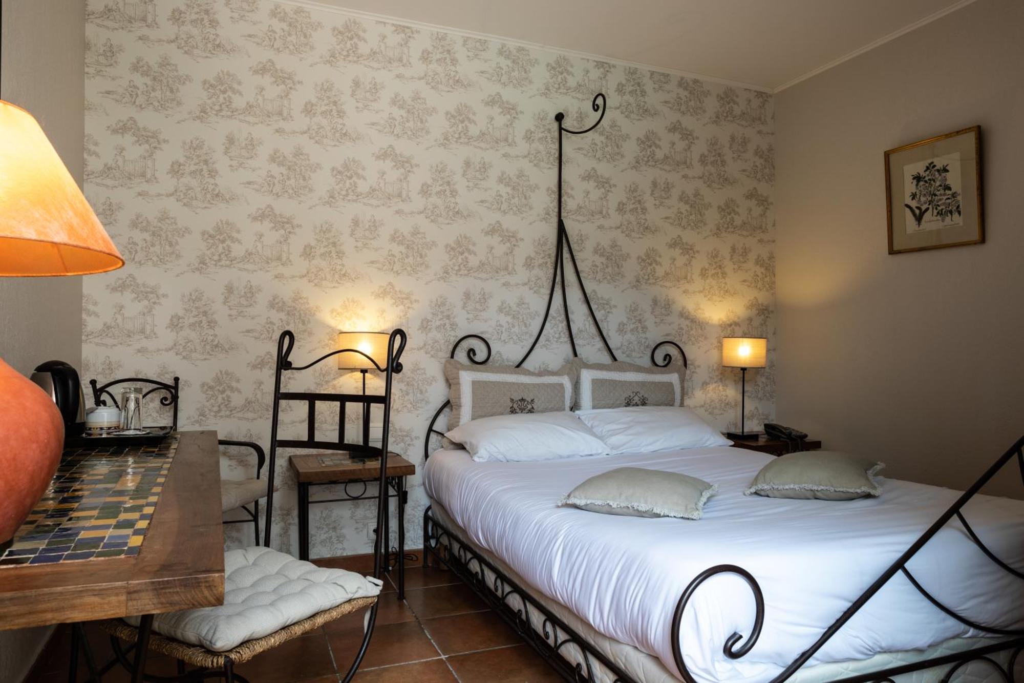 Best Western L'Orangerie Nîmes Eksteriør bilde