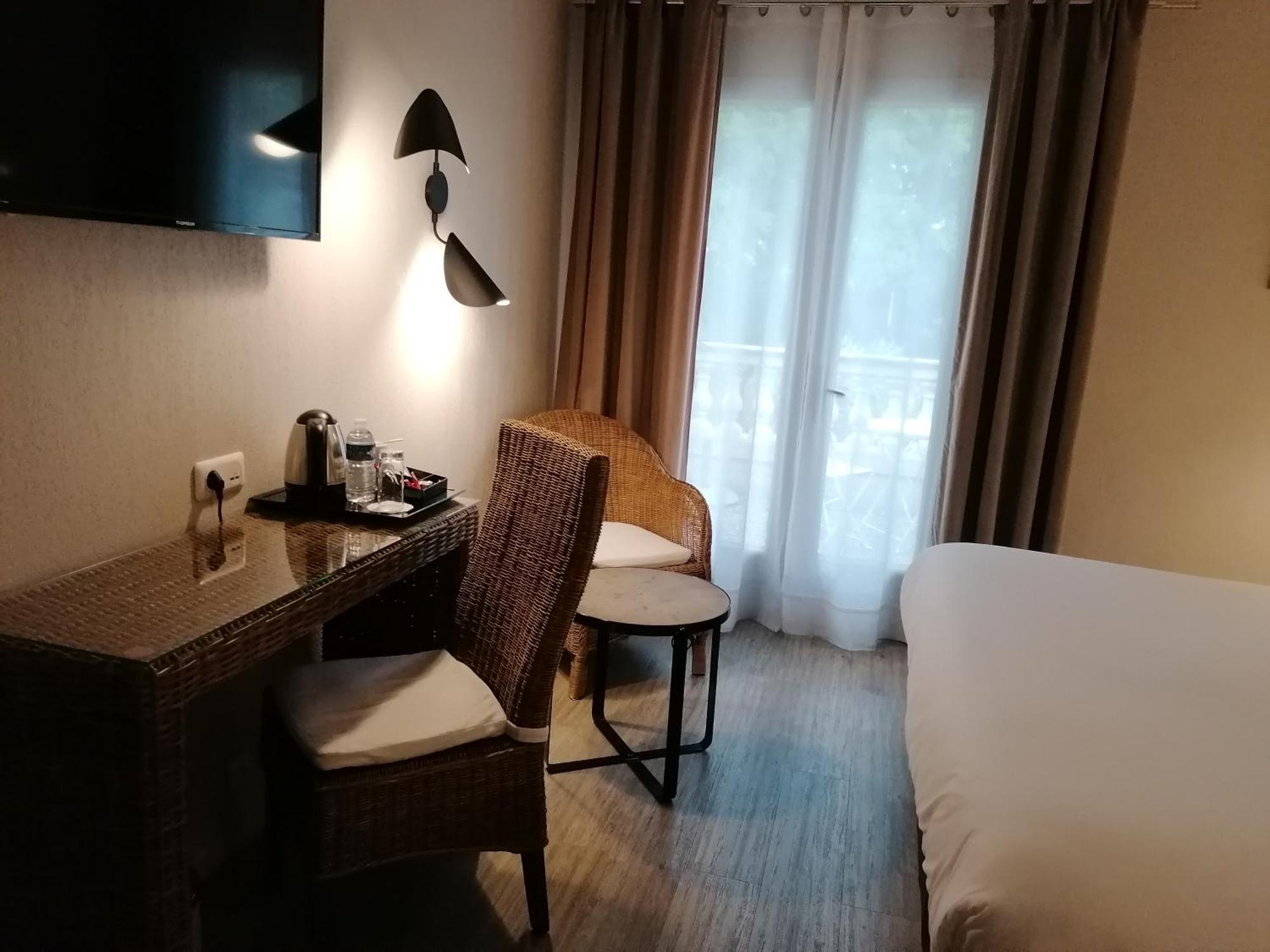 Best Western L'Orangerie Nîmes Eksteriør bilde