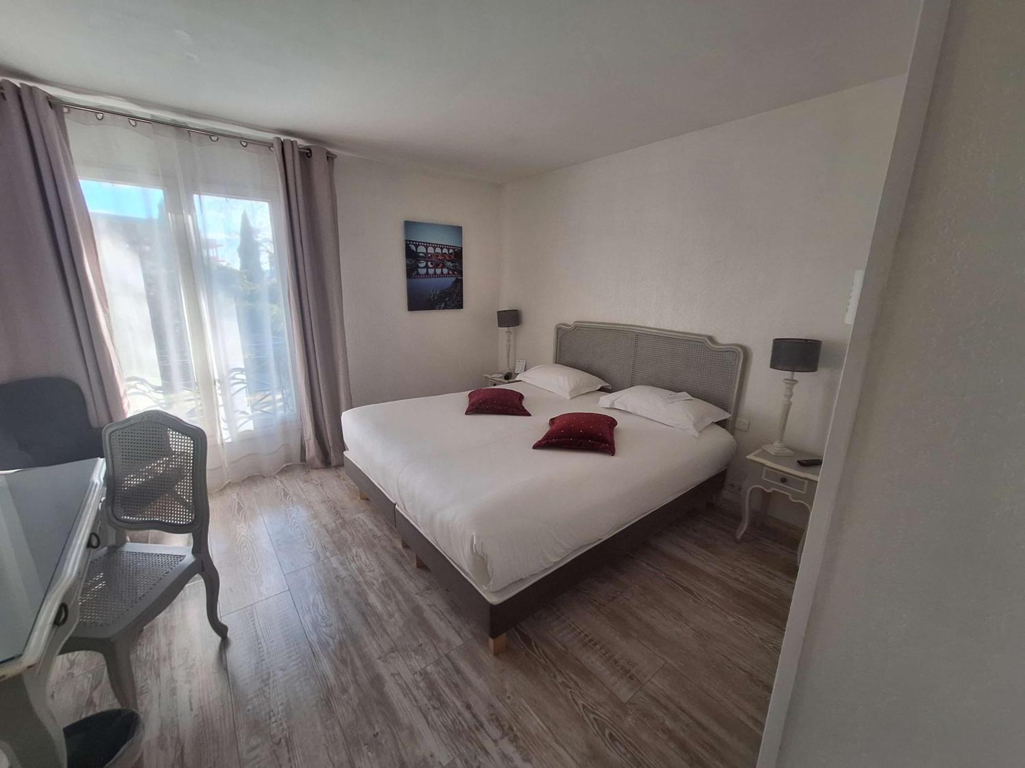 Best Western L'Orangerie Nîmes Eksteriør bilde